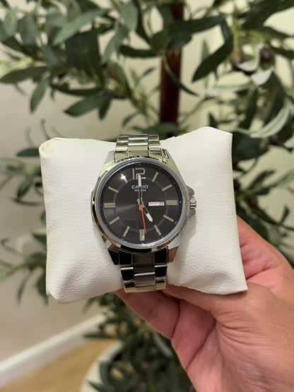 Casio Black